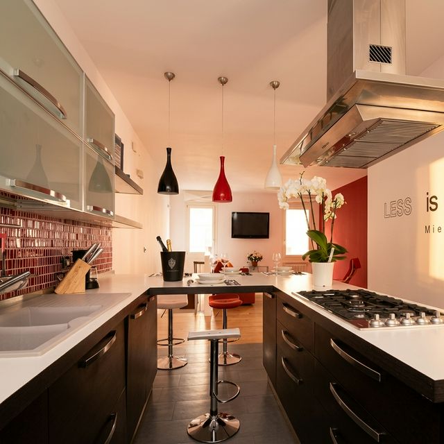 BRW House design kitchen — black cabinets, red mosaic tiles, LESS is more motto, pendant lamps